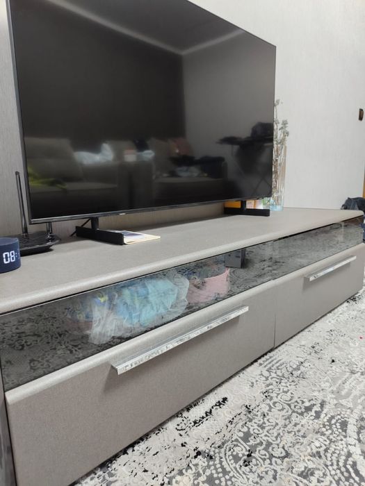 Продается подставка под телевизор