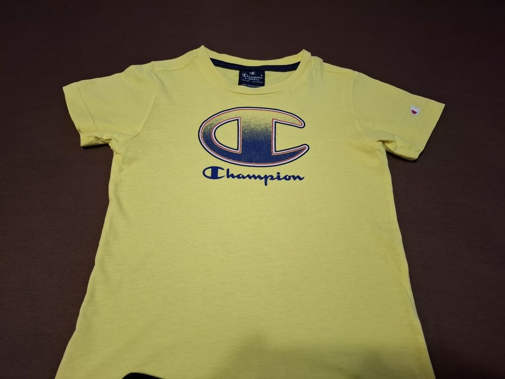 Champion Спортен Екип 5/6 години къси панталони тениска