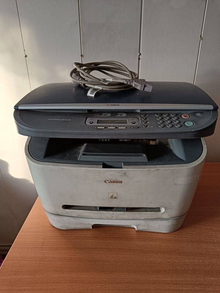 Продам принтер 3в1,МФУ