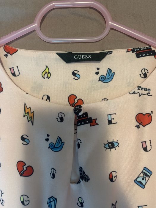 Рокля Guess намалена