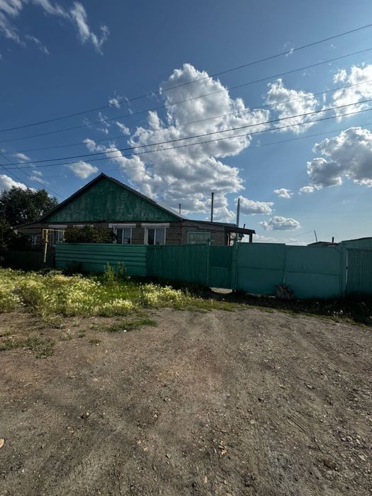 Продается теплый, благоустроенный дом с газовым отоплением п. Тобол!