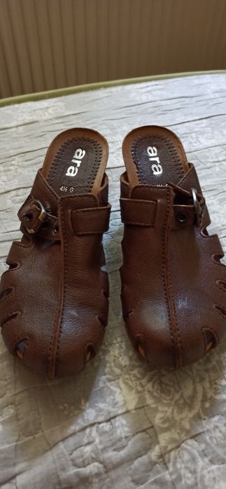 Saboți piele naturala ca noi fără defect 38