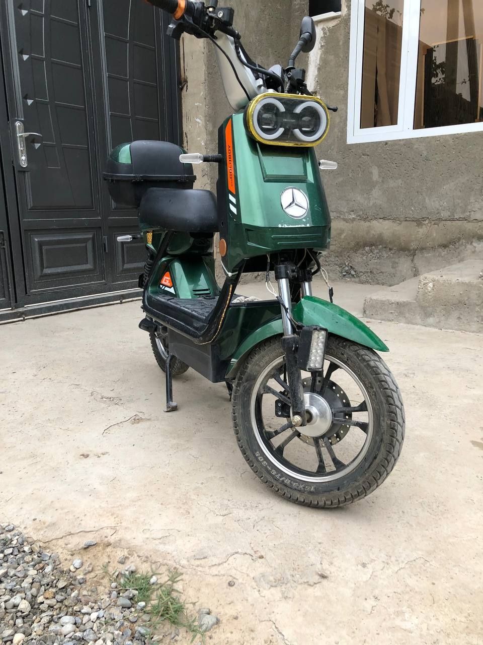 Skuter xolati urta azgina kami bor