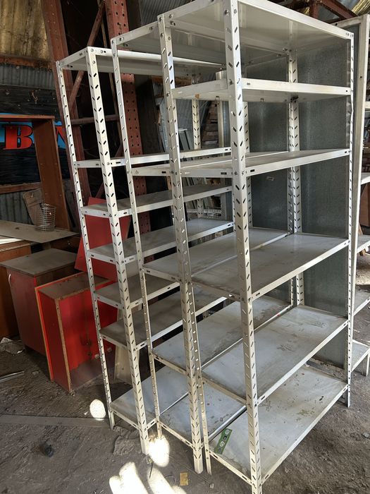 Стелаж за мазе, гараж , магазин