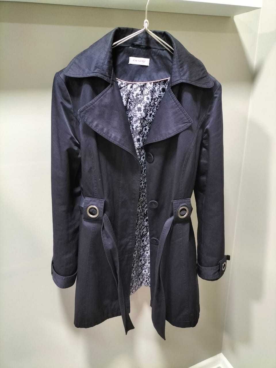 черная куртка-полупальто, дешево,  французской фирмы Орсей, классика