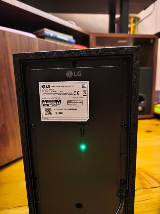 Саундбар LG SQC1