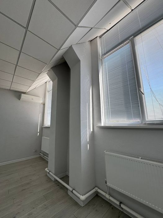 Улица Нукус офисы 34м² 53м² вдоль дороги 2й этаж график работы 24/7