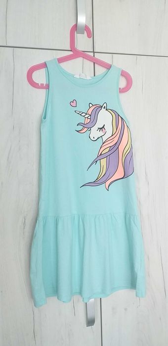 красиви дрехи за момиченце , чудесен подарък за повод-25 до 50лв.