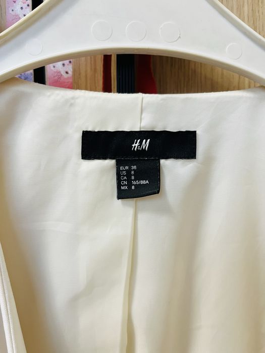 Sacou H&M in stare foarte buna mar 38
