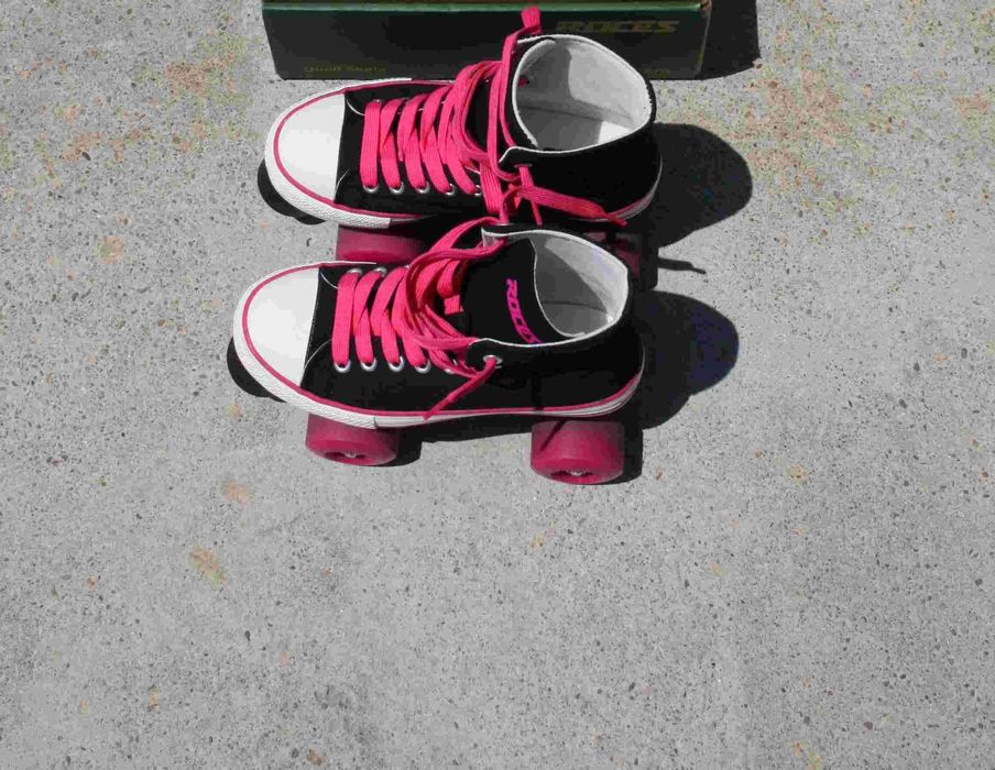 Patine cu rotile Roces Chuck, 33 si 37, predare personala in Bucuresti