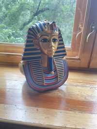 Статуэтка фараон
