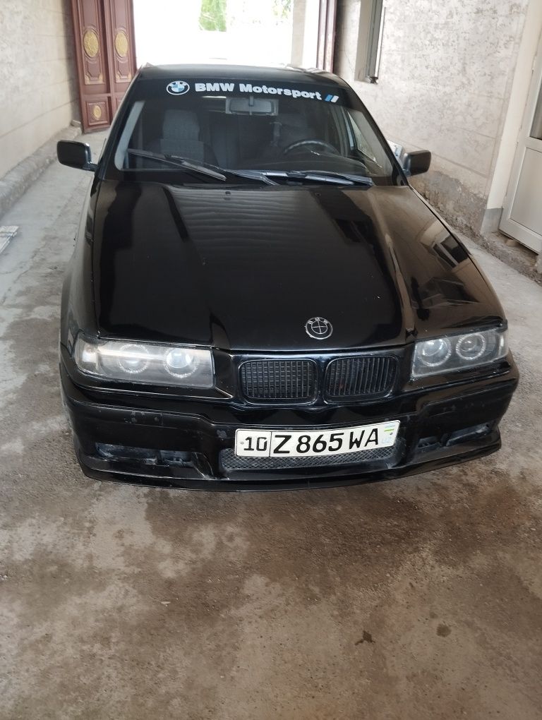 Е 36 сотилади 320i ийли 1992