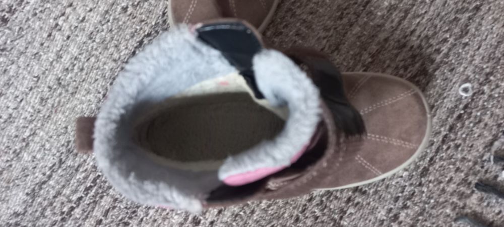 Ghete fetite Superfit nr.27