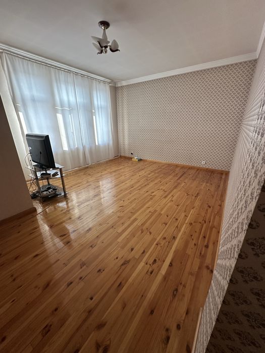 Сдается участок в аренду долгосрочно. Напротив Юнусабад Резиденс. Своя