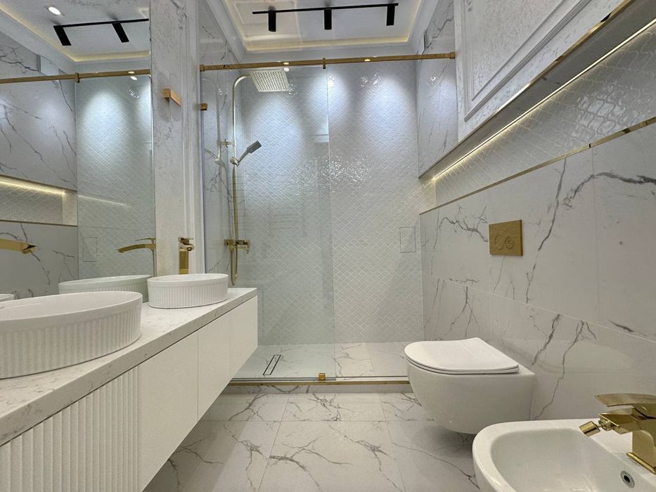 Срочно Продаётся Ц.5 Ж.К Мухташам 2/комнатная Упаковка квартира