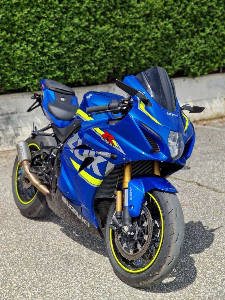 Suzuki L 7 1000R