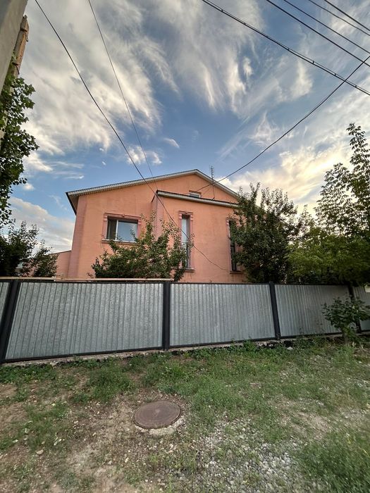 Продам коттедж в районе Аэропорта