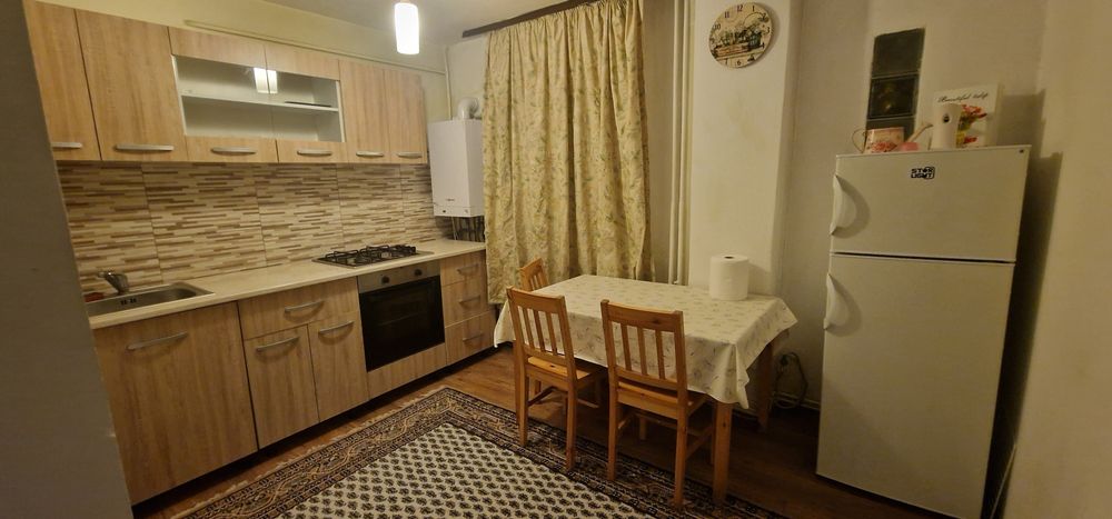 Inchiriez garsoniera Parcul Tomanescu 1 Mai