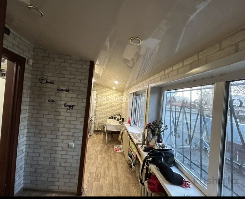 Продам 4 комнатный дом