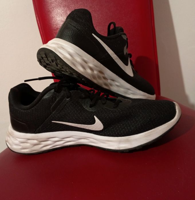 Adidași Sport Nike Revolution 6 next nature