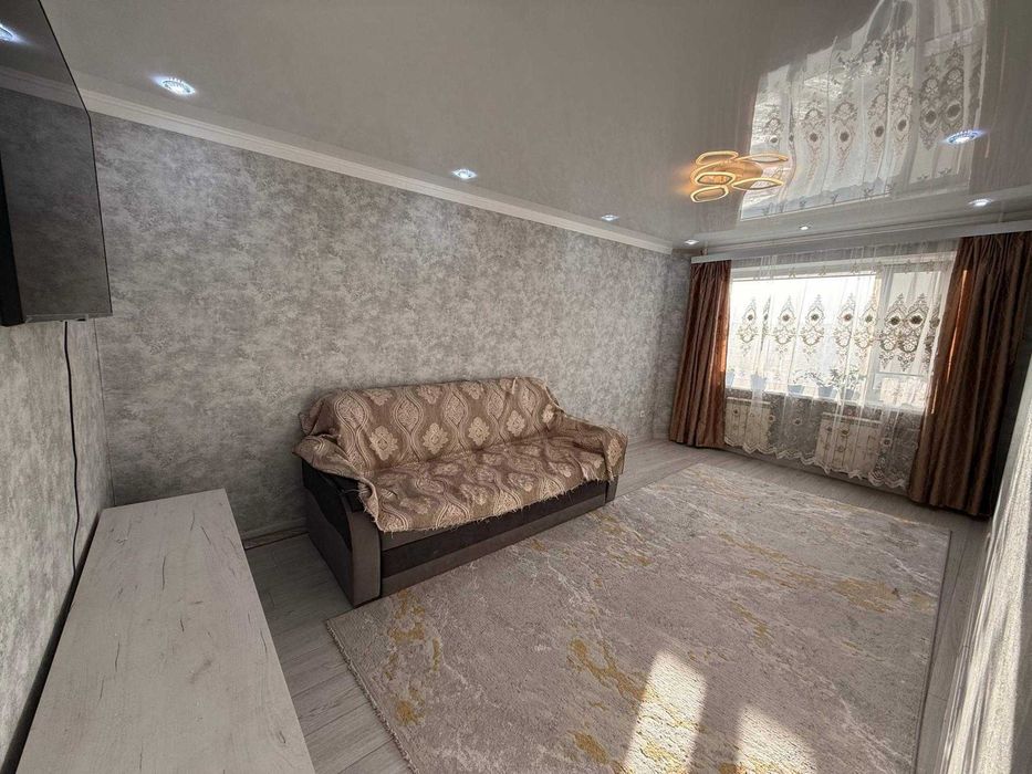 Продам 2 х комнатную квартиру Ж.Д вокзал