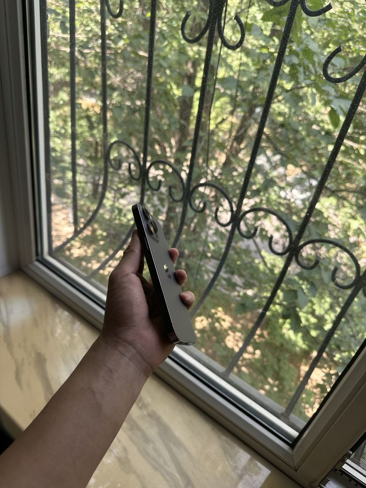 Продаю iPhone 14 Pro Max в идеальном состояние