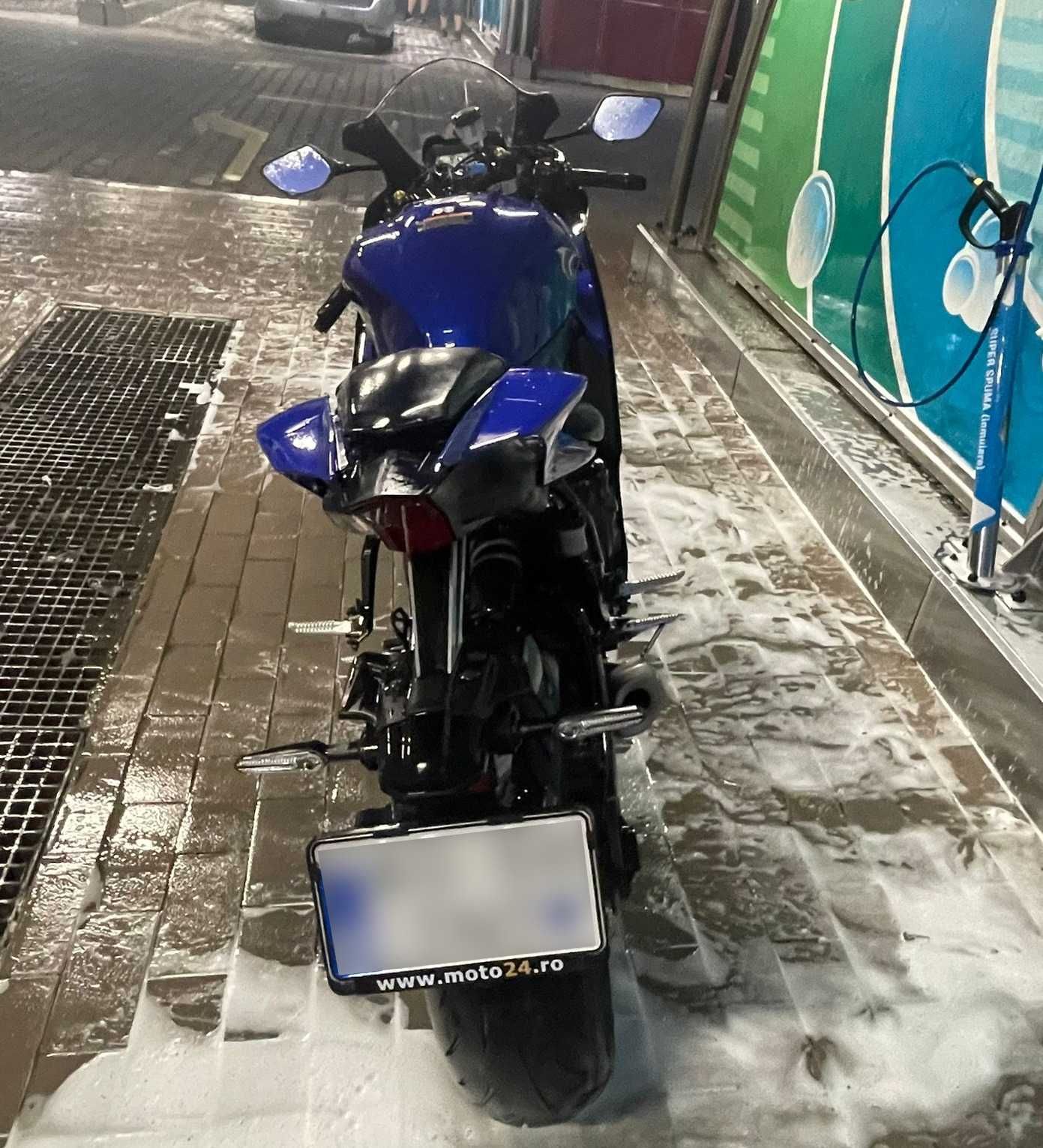 Yamaha YZF-R7 2022