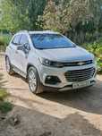 Trekir 1 narxi 12 000 $ sergeli moshina bozorda