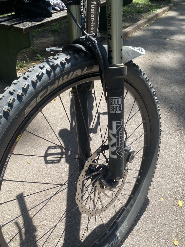 Vand bicicleta full suspension fusion (nu focus)