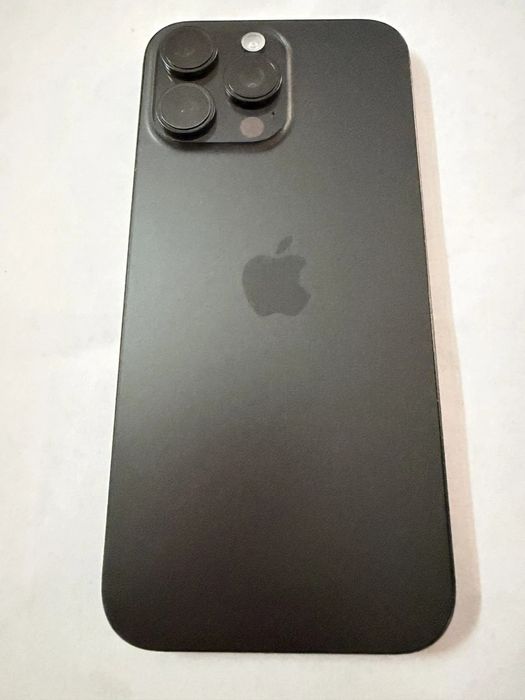 Apple iPhone 16 Pro Max – Black Titanium – 256 Unlocked