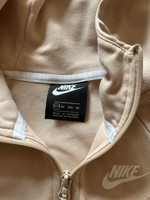 Nike tech fleece