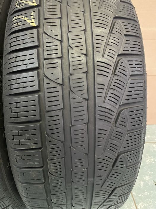 225 45 R18 iarna run flat Pirelli