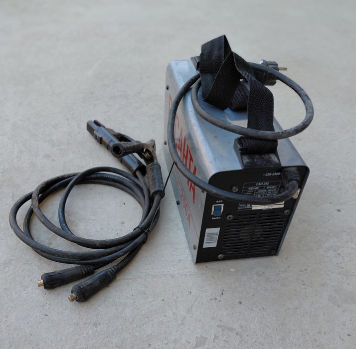 Сварочный аппарат Ресанта 250А