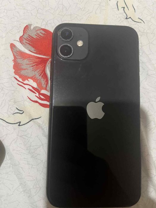 Vand iphone 11 64gb