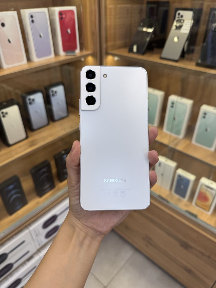 Samsung S 22 plus