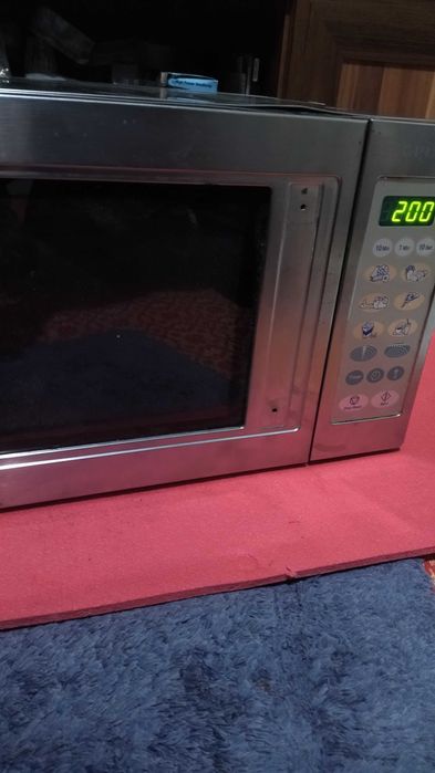Vind cuptor  cu microunde inox