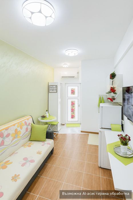 Дава се под наем Едностаен апартамент в Пловдив, Център - 20 кв.м за 248.88 € - Снимка #1