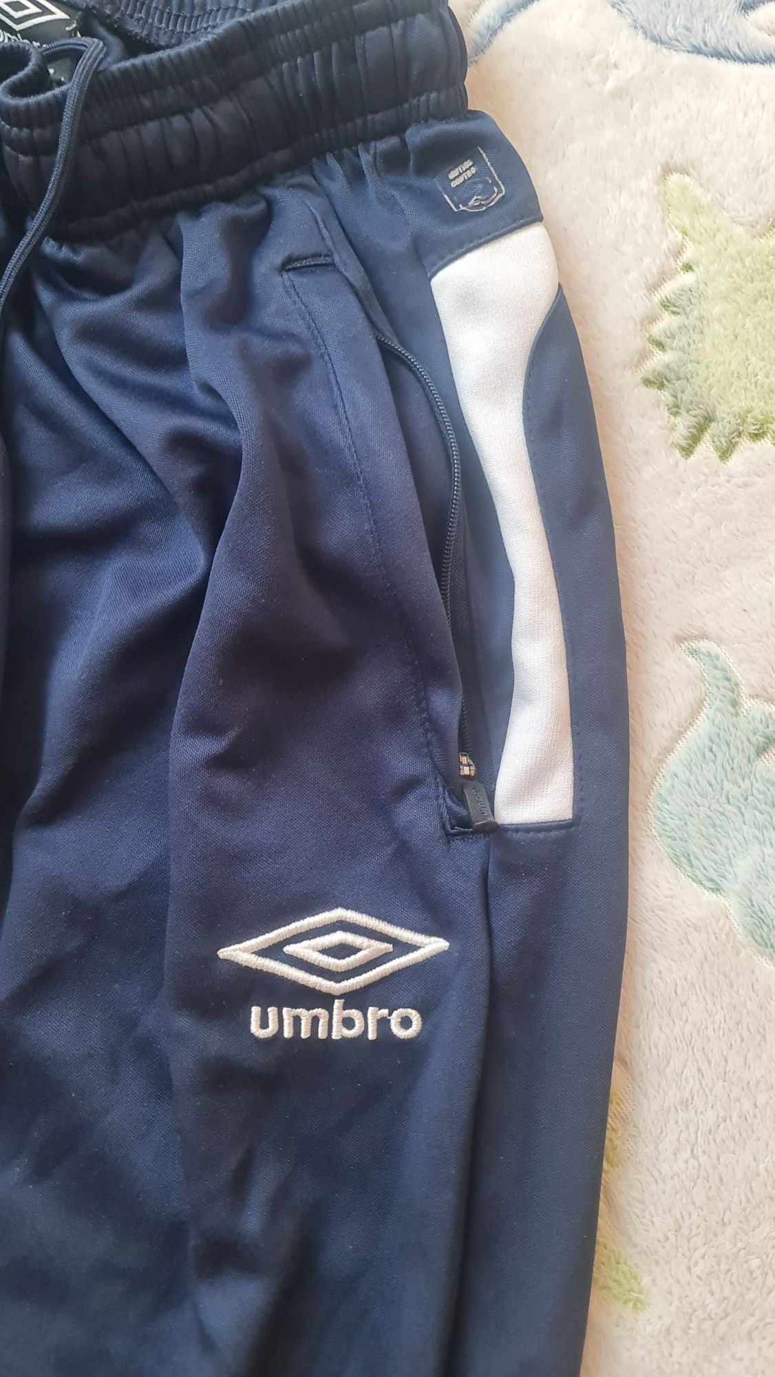 Футболно долнище анцунг umbro