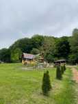 De închiriat "Cabana la Lulu" cu ciubăr,lac și foișor închis