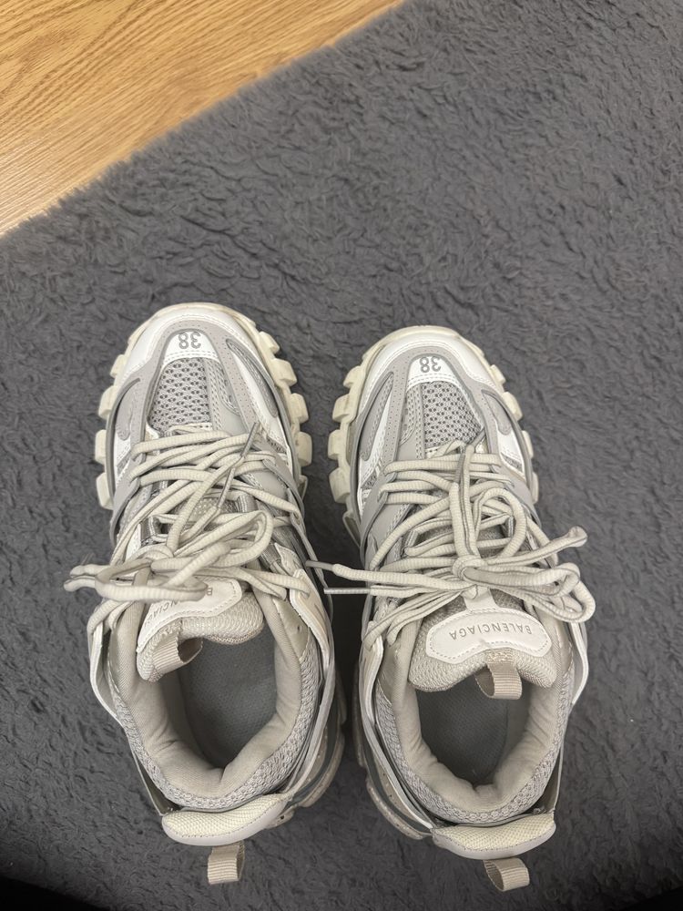 Balenciaga track 38номер