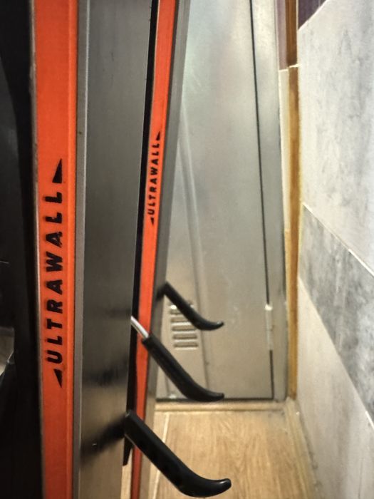 Atomic 160cm Redster S9 REVOSHOCK schiuri impecabile cu legaturi nu g9