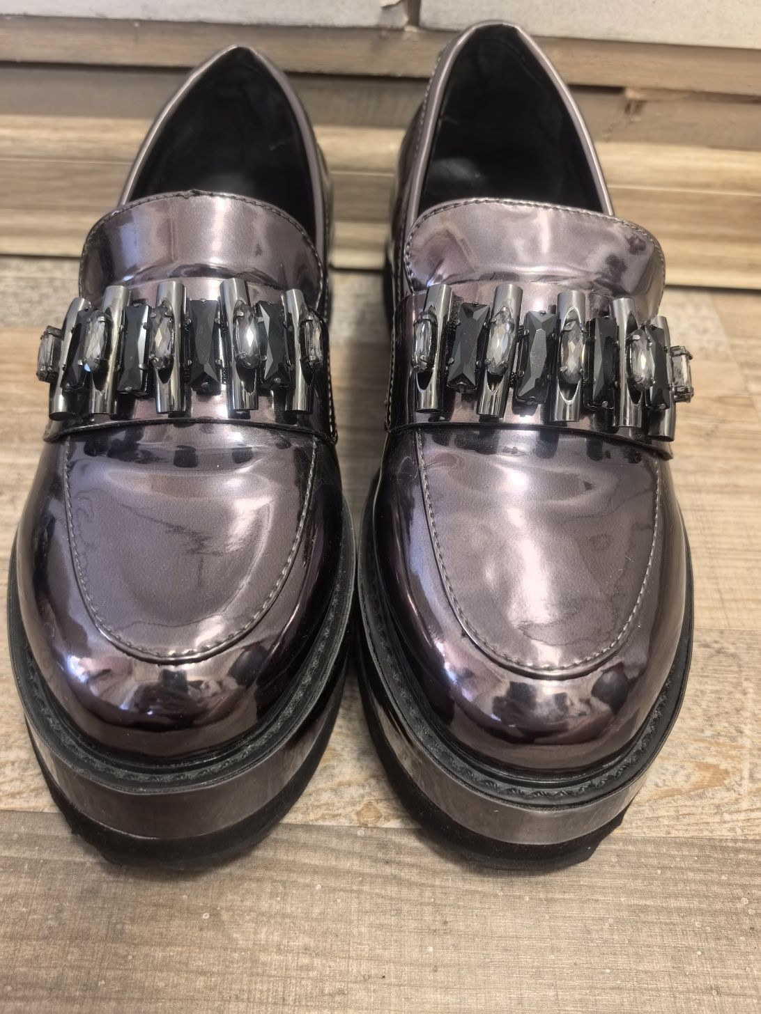 Оригинални Обувки GUESS