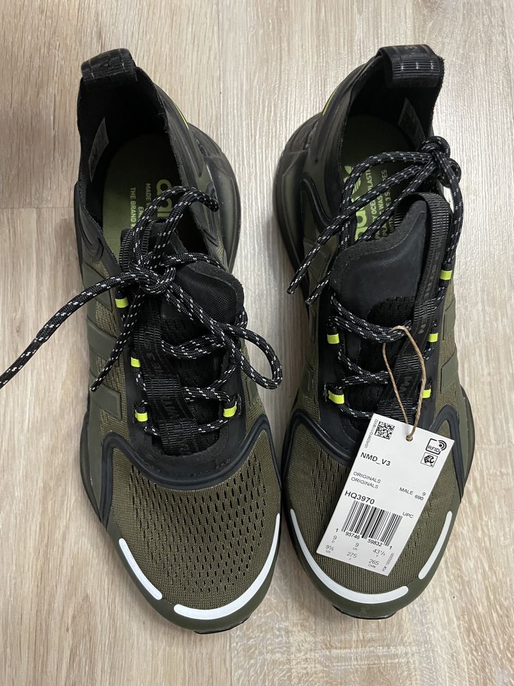 Кроссовки Adidas model NMD_V3