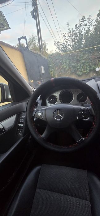 Mercedes-Benz C200 CDI | Motor 2.2 136CP