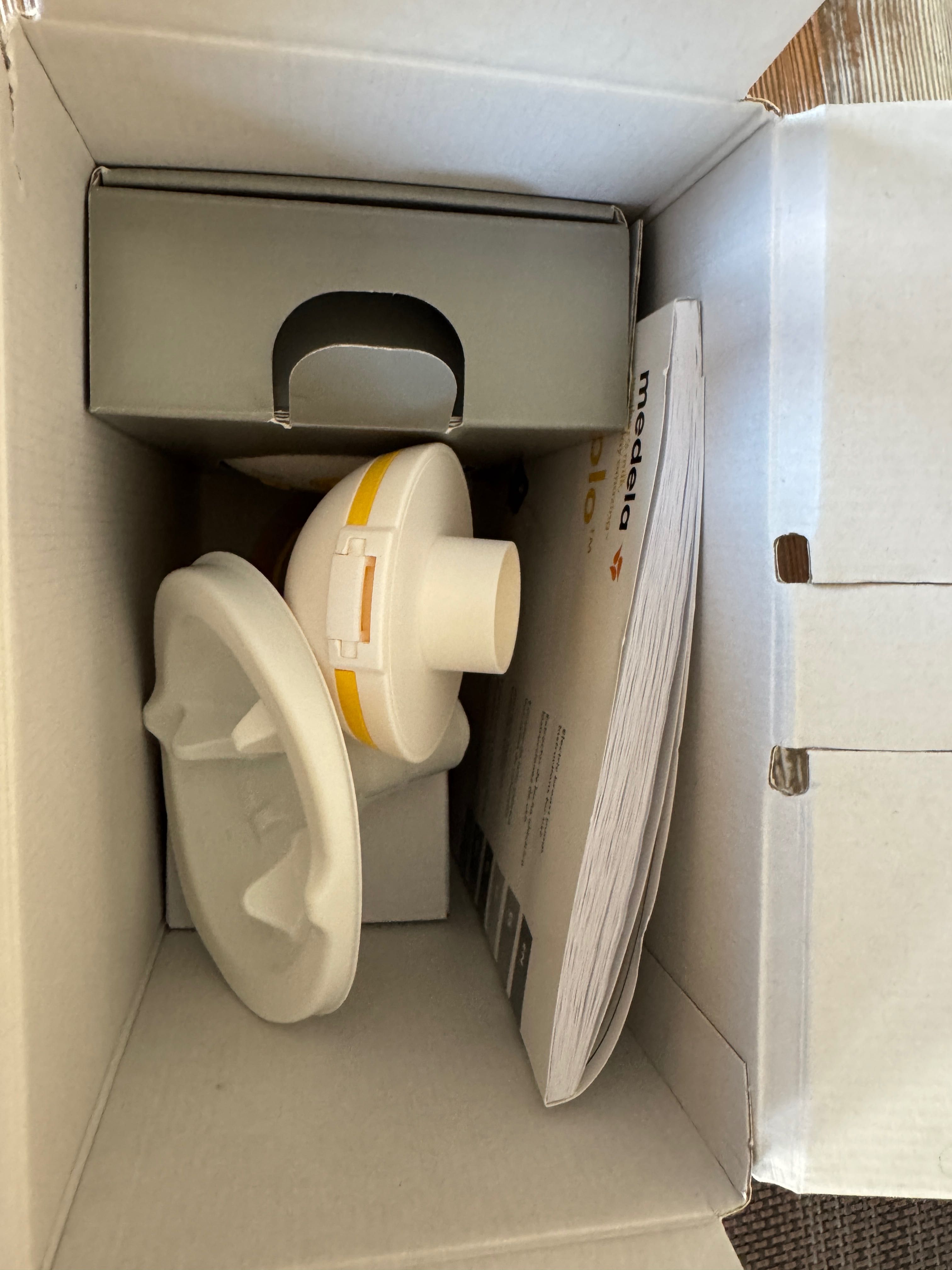 Автоматична помпа Medela Solo, ползвана броени пъти, с гаранция