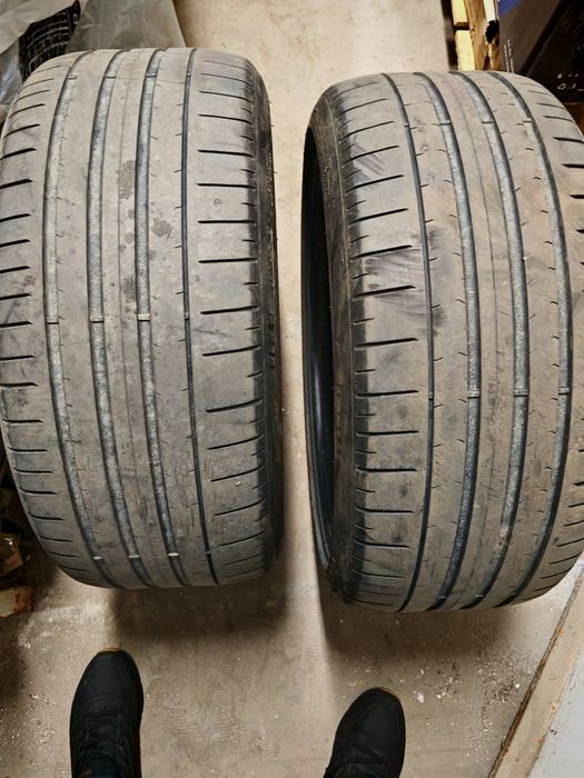 Pirelli 235 35 20 Adot 23