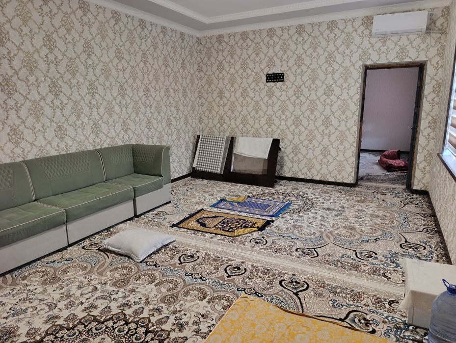 Дача сотилади. Юкори Чирчик Красногорск этагига 5км