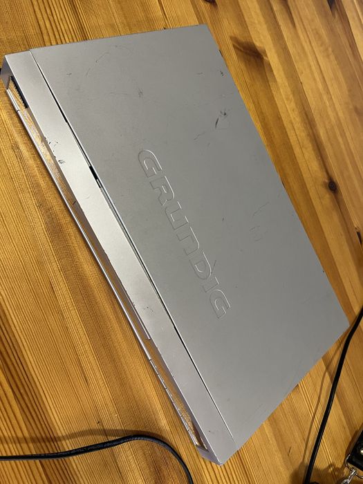 Продавам DVD Grundig