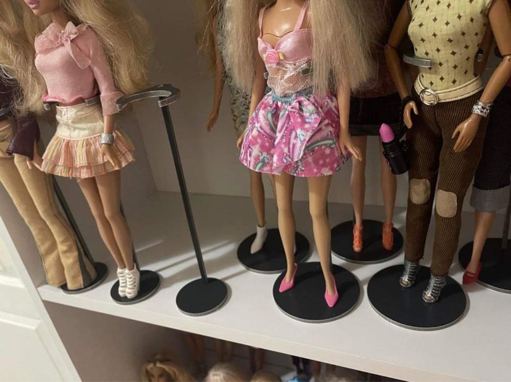 Suport display barbie,monster high,my scene etc.