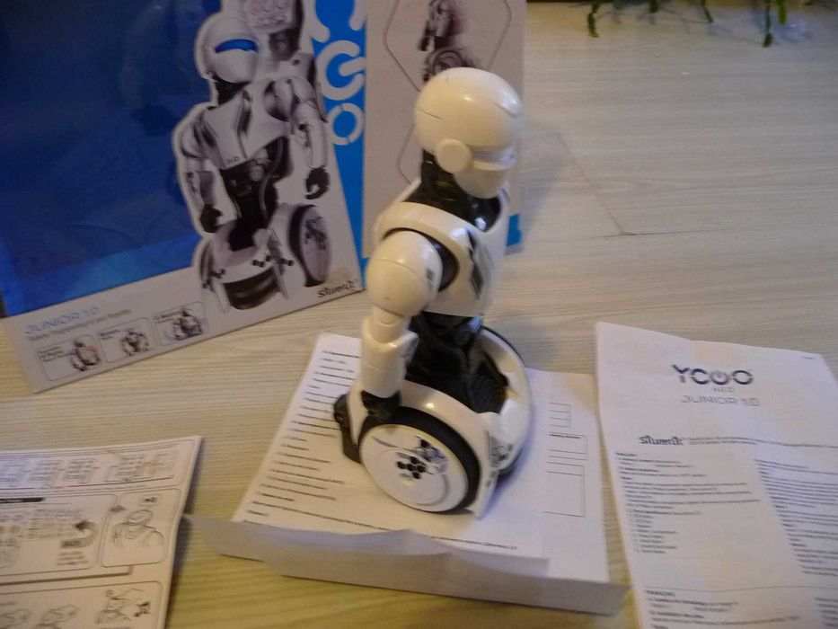 Робот - Silverlit Junior 1.0